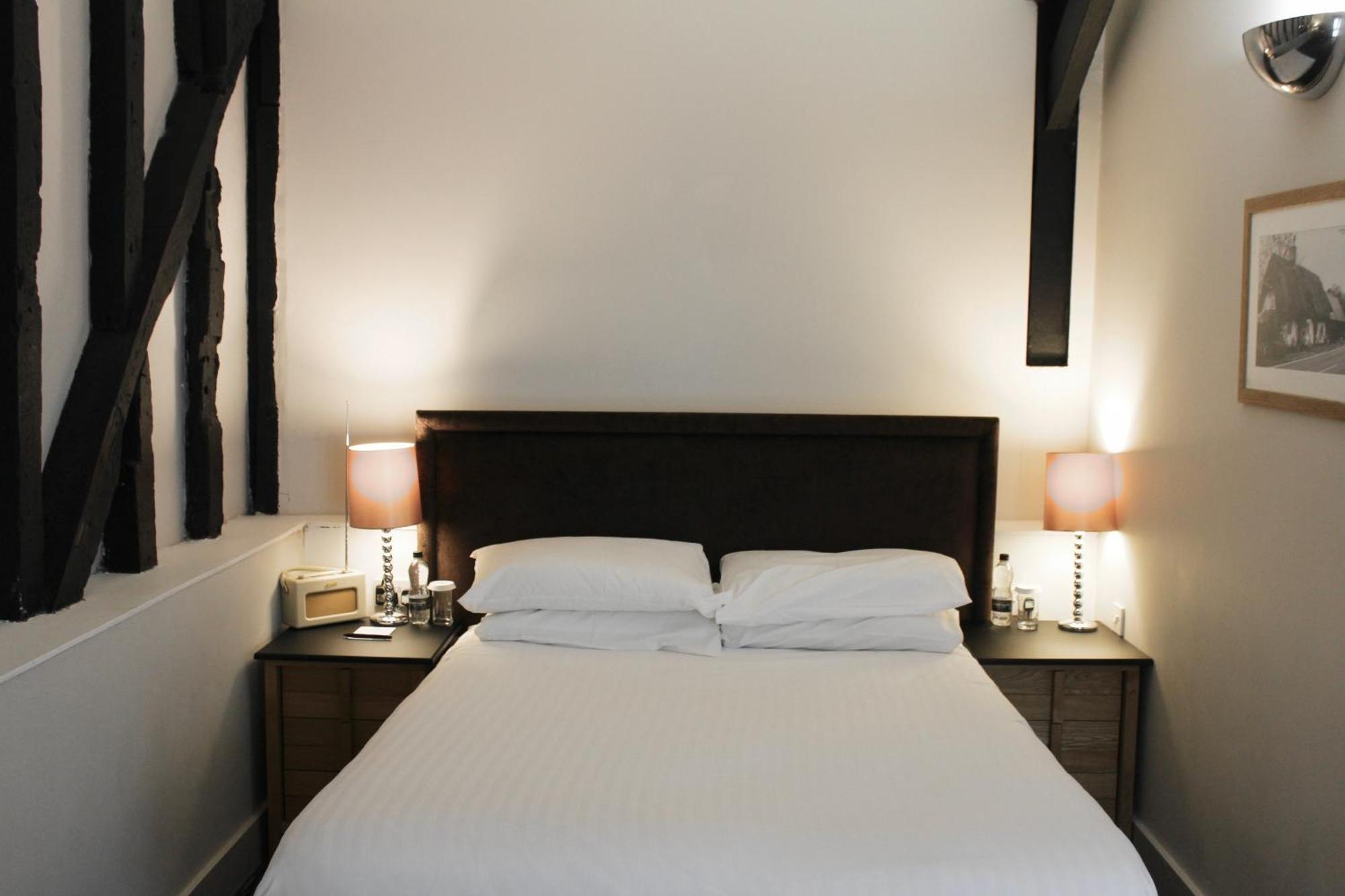 The Saracens Head Hotel Great Dunmow Extérieur photo